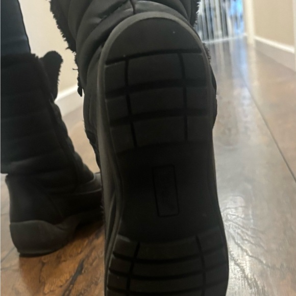 Totes Black Winter Boots for Women size 6 - Picture 7 of 9